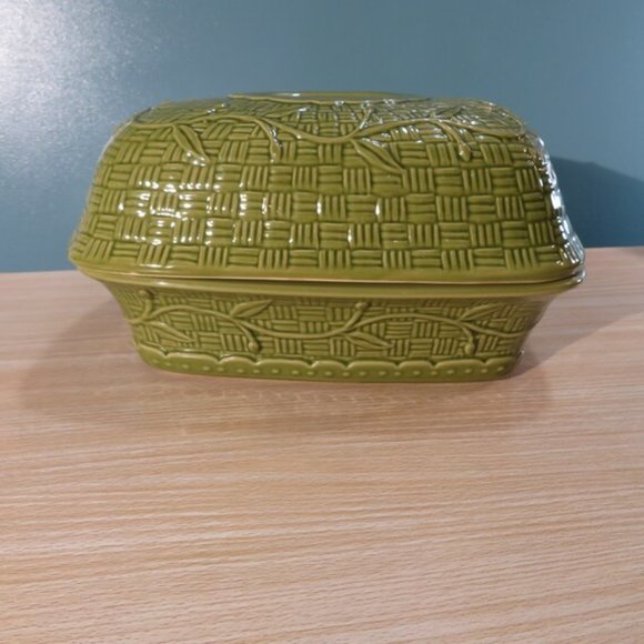 Temp-Tations Presentable Ovenware by Tara - Orchard Vine 4qt - Picture 3 of 10